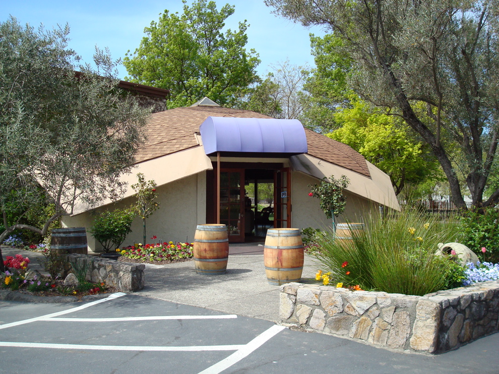 Folie a Deux Into Wine