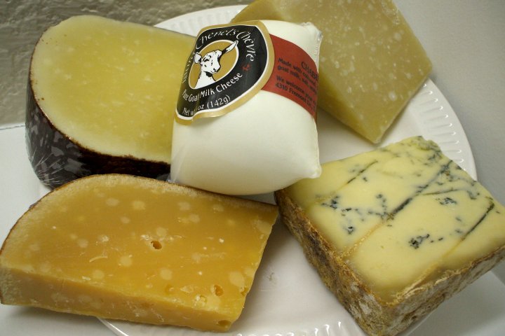 Gourmet Cheese Plate (Click Image to Enlarge)